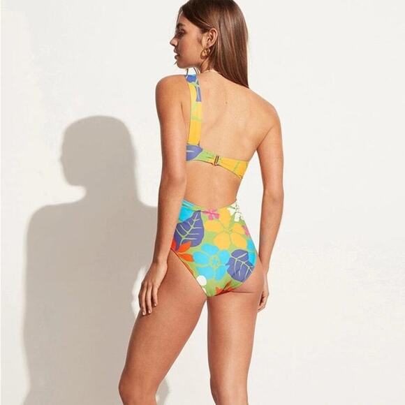 NWT Faithfull The Brand Aurea One Piece Swimsuit Costa Rei Floral Print Medium - Picture 9 of 10